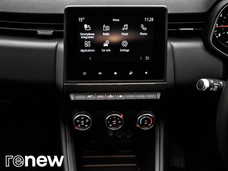 2021 Renault Clio - photo 24