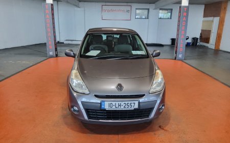 2010 Renault Clio - photo 7