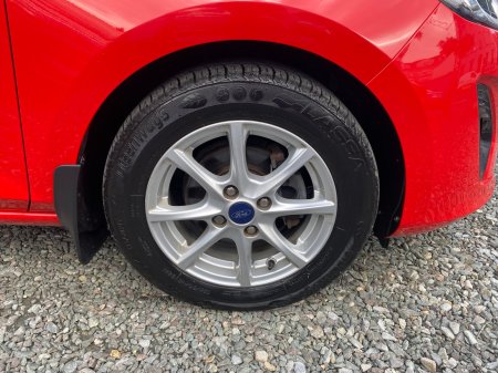 2019 Ford Fiesta - photo 8
