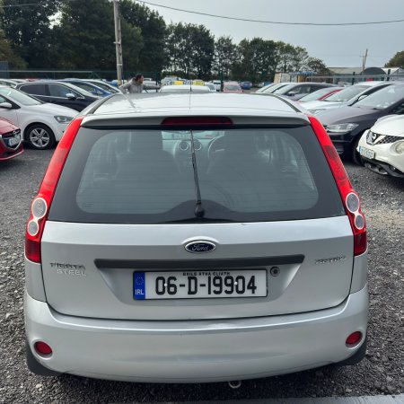 2006 Ford Fiesta - photo 8