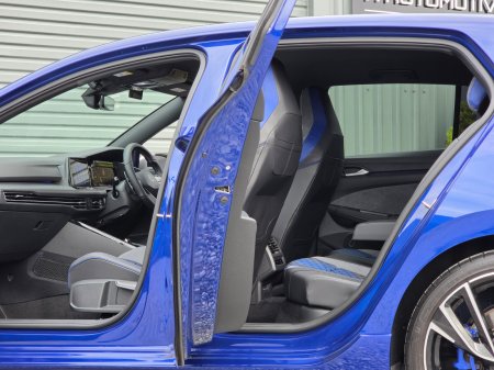 2023 Volkswagen Golf - photo 46
