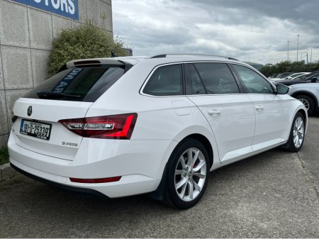 2019 Skoda Superb - photo 4