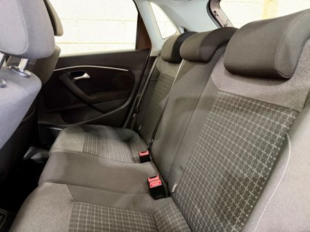 2014 Volkswagen Polo - photo 15