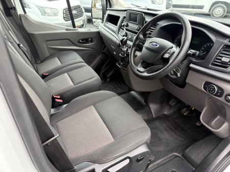 2022 Ford Transit - photo 10