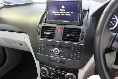 2011 Mercedes-Benz C-Class - photo 17