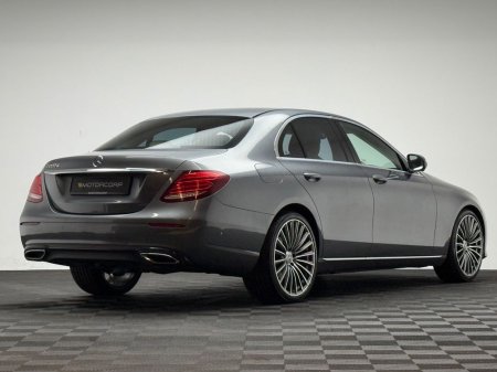 2019 Mercedes-Benz E-Class - photo 7