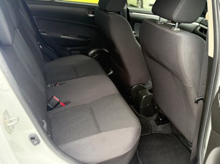 2014 Suzuki Swift - photo 8