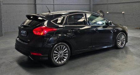 2018 Ford Focus - photo 8