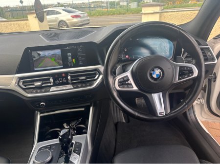 2021 BMW 3-Series - photo 11