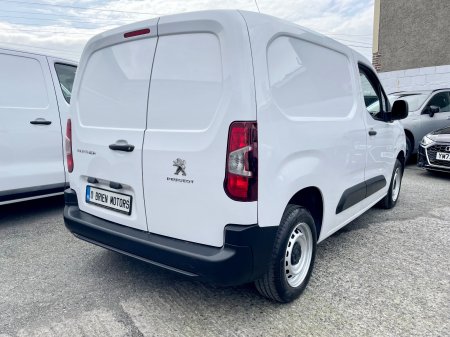 2023 Peugeot Partner - photo 13