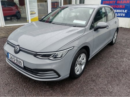 2024 Volkswagen Golf - photo 3