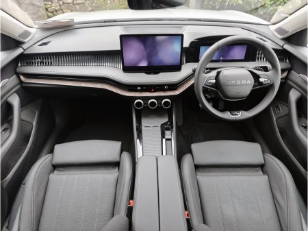 2026 Skoda Superb - photo 5