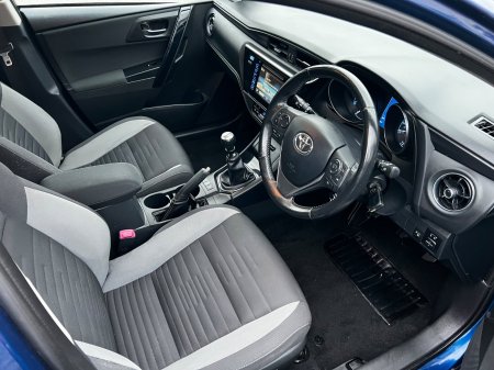 2016 Toyota Auris - photo 8