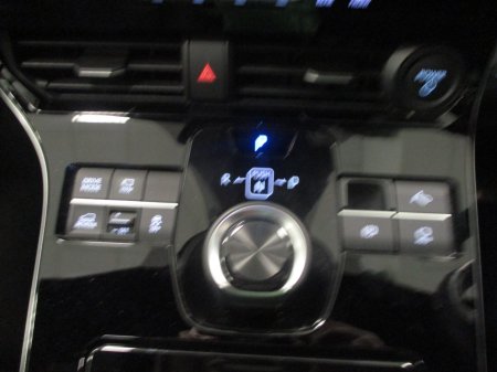 2023 Subaru Solterra - photo 16