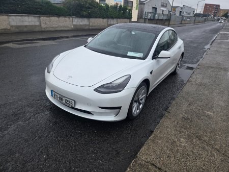 2021 Tesla Model 3 STANDARD RANGE PLUS  REAR WHEEL DRIVE AUTO 4DR