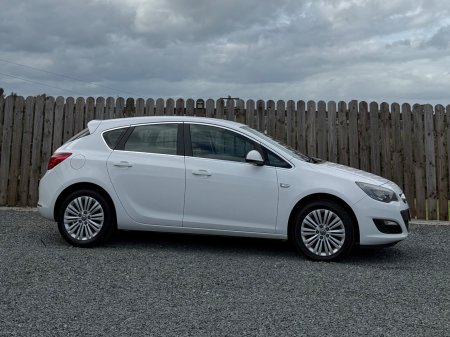 2015 Opel Astra - photo 4