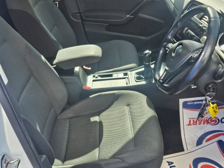 2019 Volkswagen Golf - photo 6