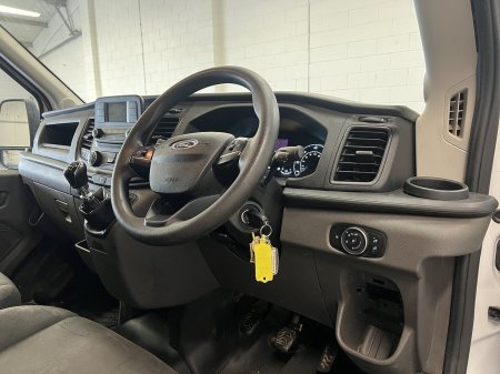 2022 Ford Transit - photo 6