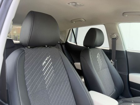 2026 Kia Stonic - photo 25