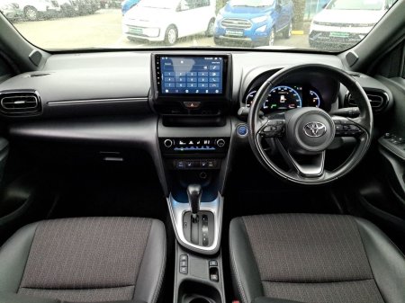 2023 Toyota Yaris Cross - photo 3