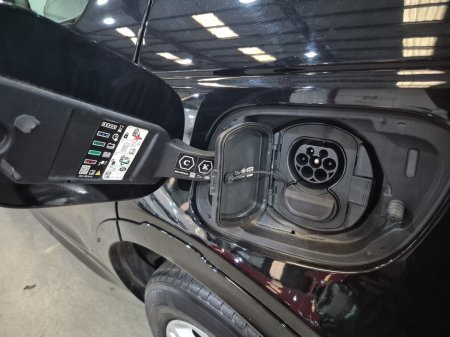 2024 Land Rover Discovery Sport - photo 9