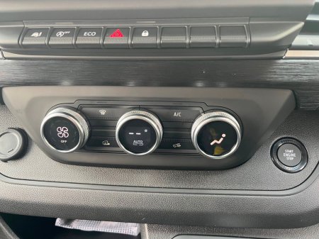 2026 Renault Trafic - photo 18