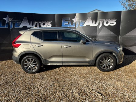 2021 Volvo XC40 - photo 7