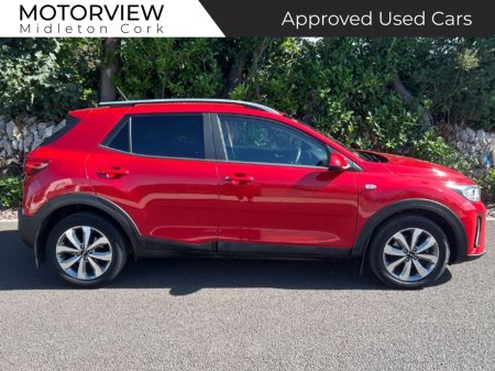 2023 Kia Stonic - photo 2