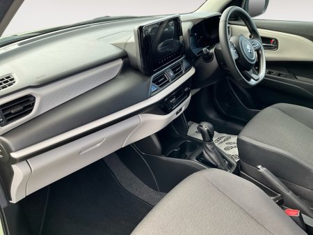 2025 Suzuki Swift - photo 8