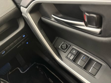 2022 Toyota RAV4 - photo 18