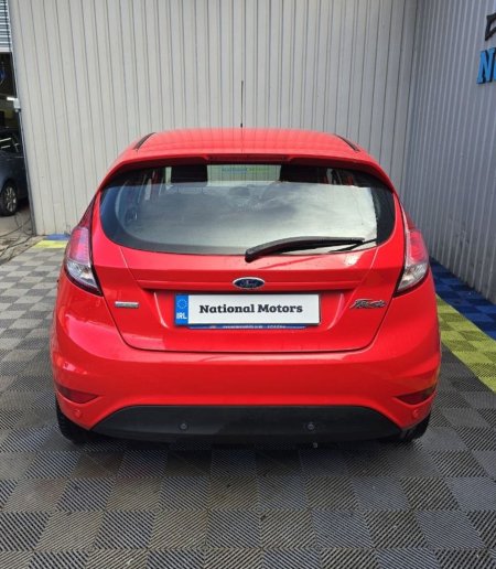2016 Ford Fiesta - photo 4