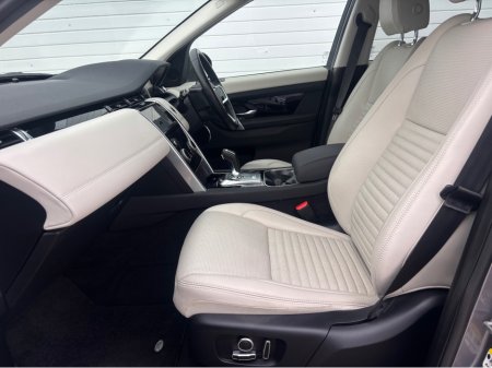 2022 Land Rover Discovery Sport - photo 13