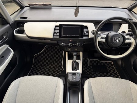 2021 Honda Fit - photo 18