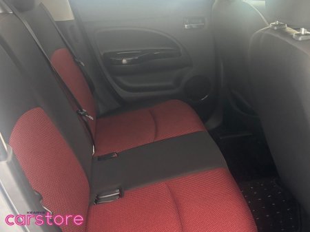 2019 Mitsubishi Mirage - photo 10