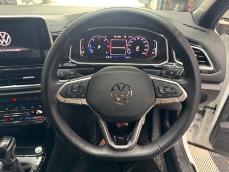 2024 Volkswagen T-Roc - photo 9