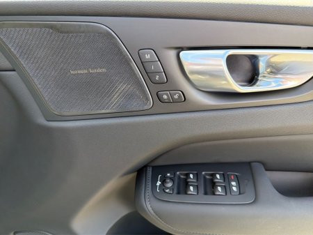 2026 Volvo XC60 - photo 17