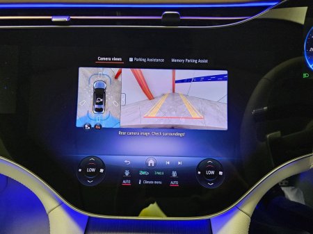 2026 Mercedes-Benz EQS - photo 16