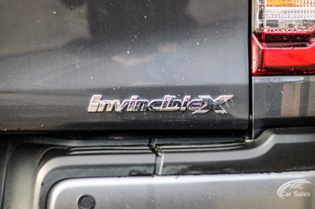 2023 Toyota Hilux - photo 17