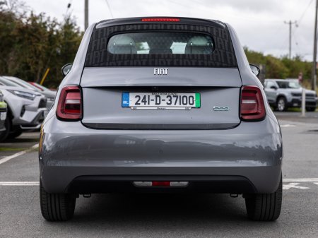 2024 Fiat 500e - photo 5