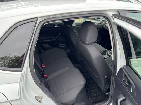 2020 Volkswagen Polo - photo 4