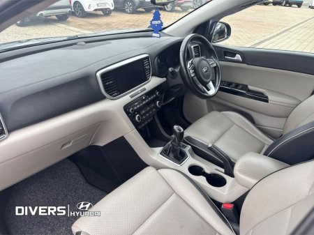 2021 Kia Sportage - photo 9