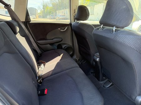 2012 Honda Fit - photo 18