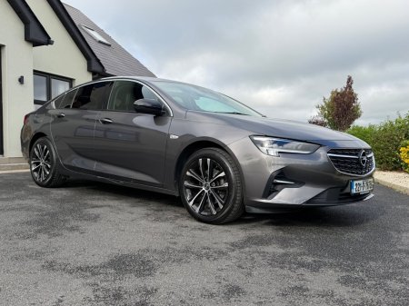 2022 Opel Insignia - photo 21