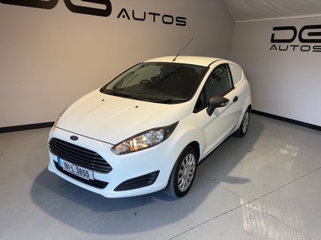 2016 Ford Fiesta - photo 5