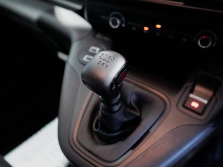 2026 Peugeot Partner - photo 12