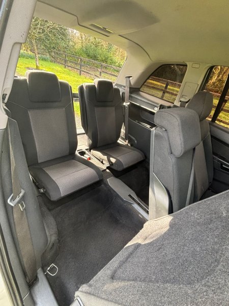 2013 Vauxhall Zafira - photo 13
