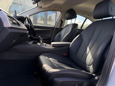 2017 BMW 5-Series - photo 19