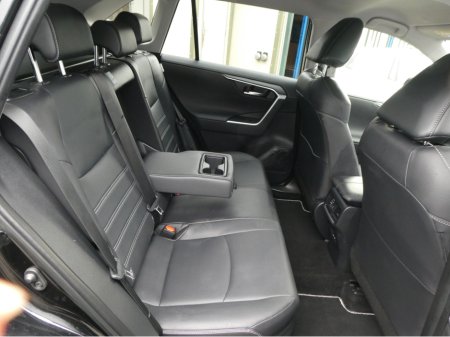 2025 Toyota RAV4 - photo 17