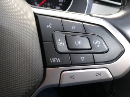 2021 Volkswagen Passat - photo 21