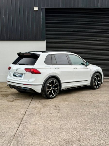 2020 Volkswagen Tiguan - photo 8